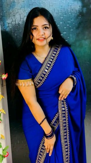 ✨ পিওর জর্জেট শাড়ি উইথ ভেলভেট সিকুয়েন্স ওয়ার্ক ✨ এর ছবি